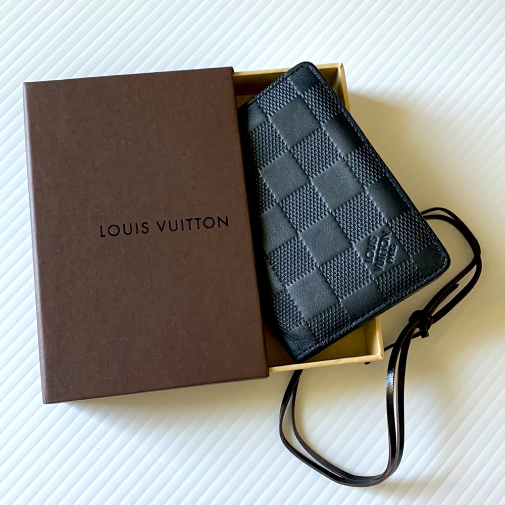 Louis Vuitton (authentic) Pocket Organizer / Wallet